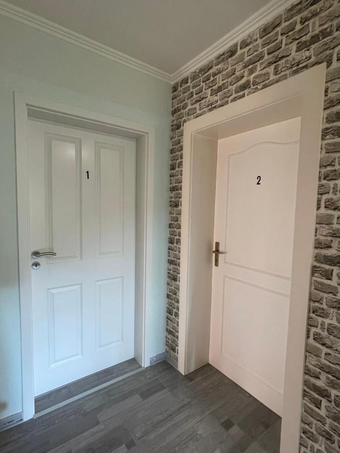 Comfortable Shared Apartment With Private Room In Wesseling Exterior foto